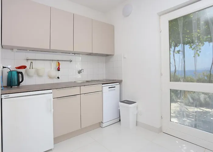 Διαμέρισμα By The Sea Rastici, Ciovo - 4818 *