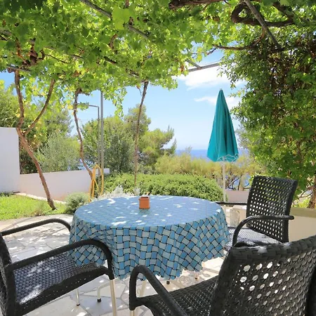 Apartment Apartments By The Sea Rastici, Ciovo - 4818 Trogir